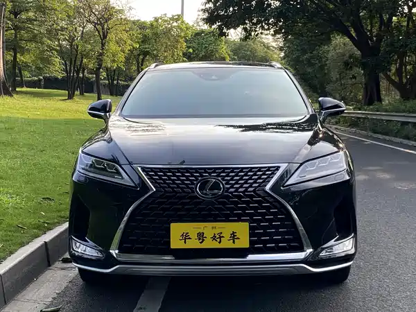 Lexus RX 2022