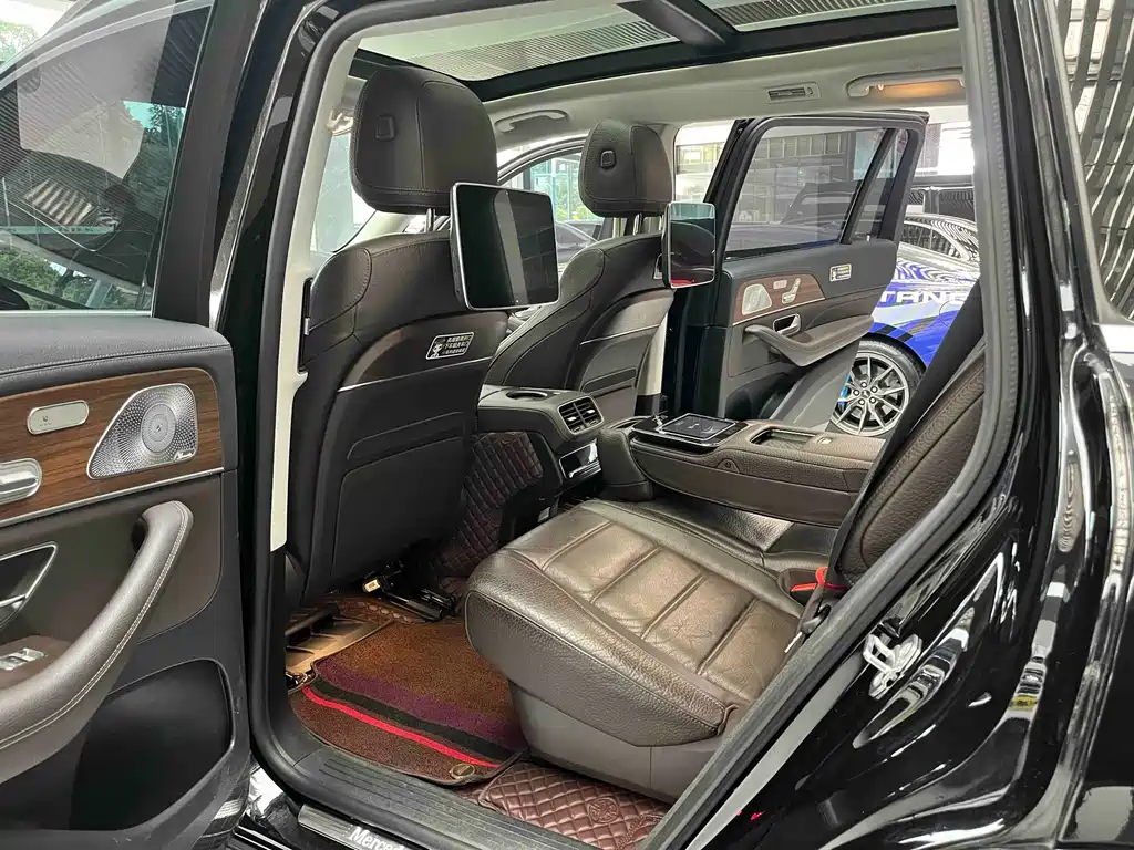 Mercedes-Benz GLS 2021