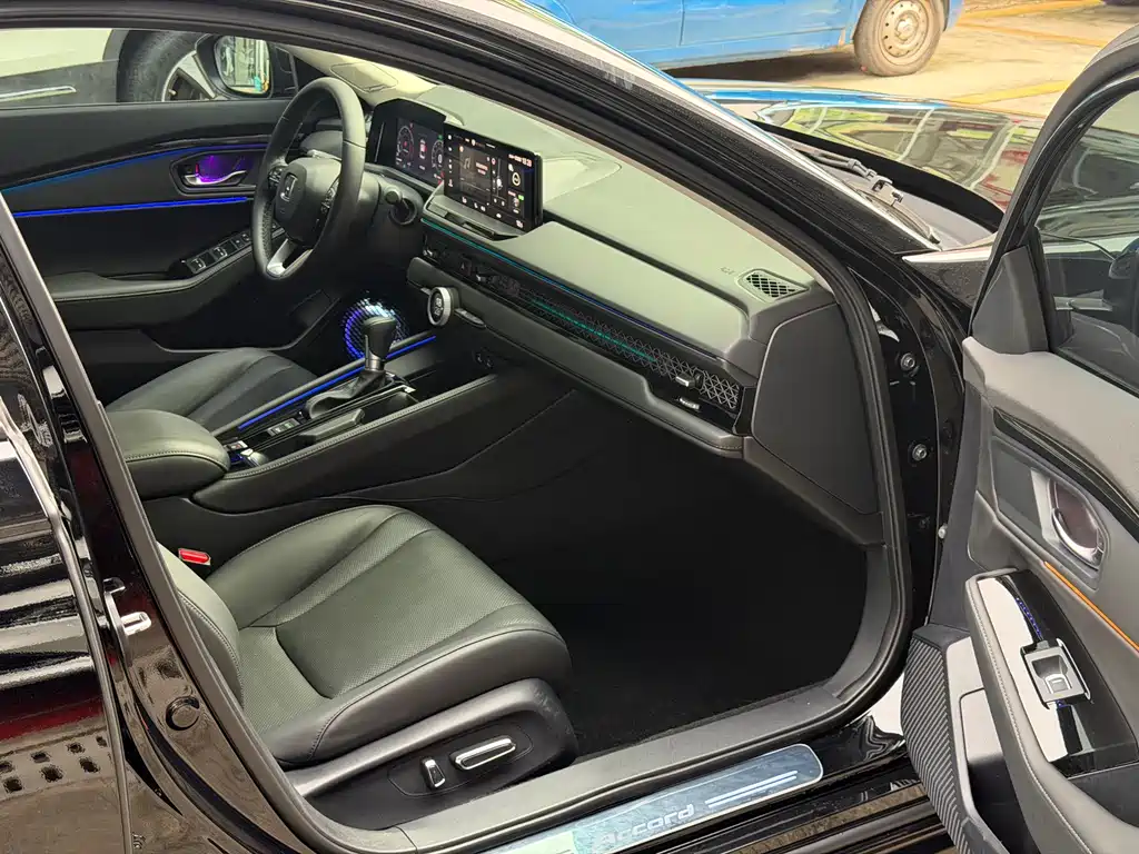 Honda Accord 2025