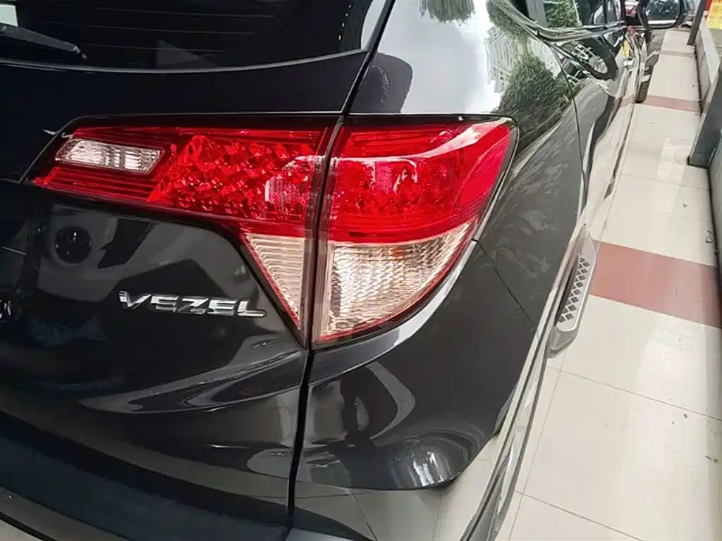 Honda Vezel 2017 — фото 8