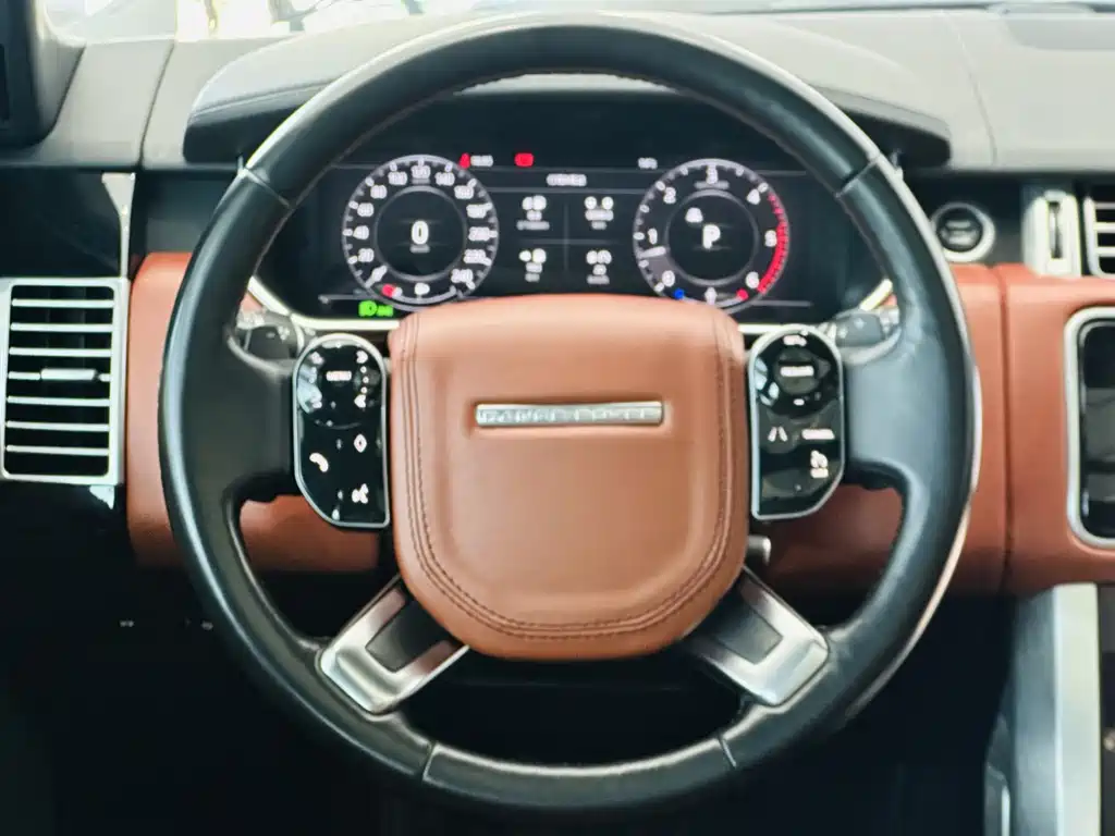 Land Rover Range Rover 2018 — фото 15