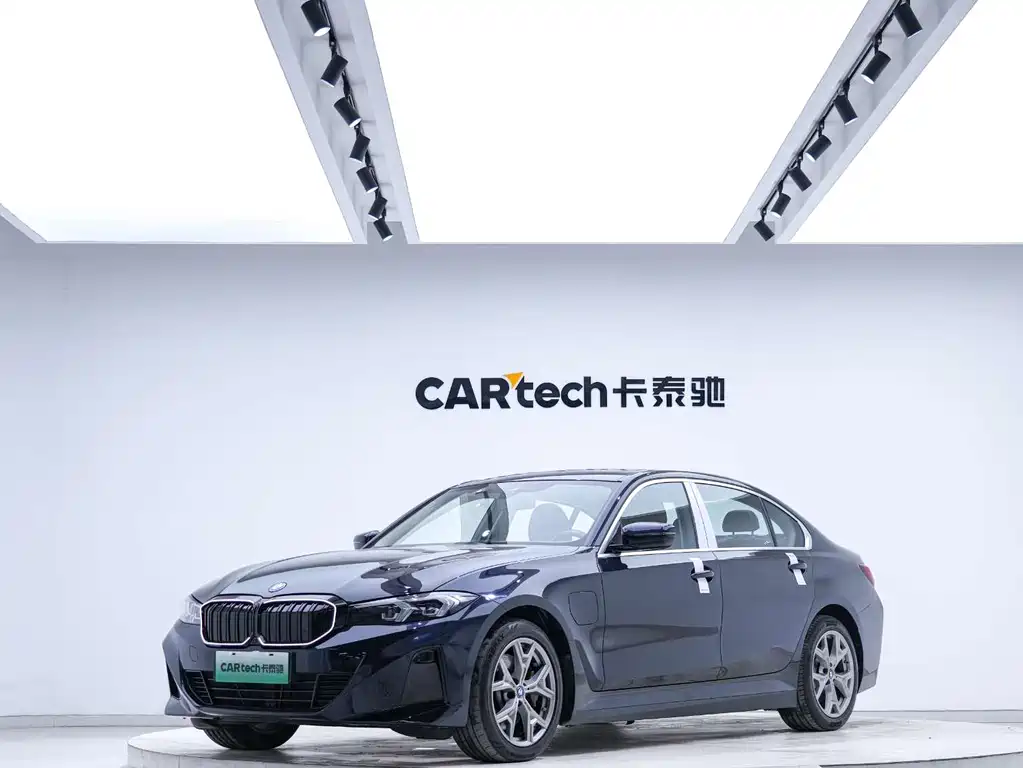 BMW i3 2023 — фото 1