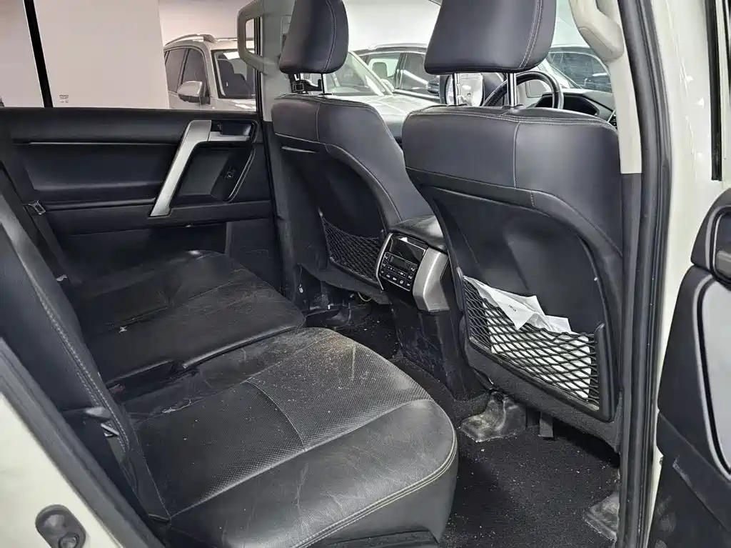 Toyota Prado 2018 — фото 15