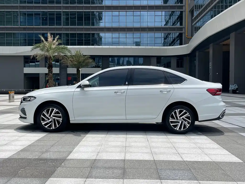 Volkswagen Lavida 2022