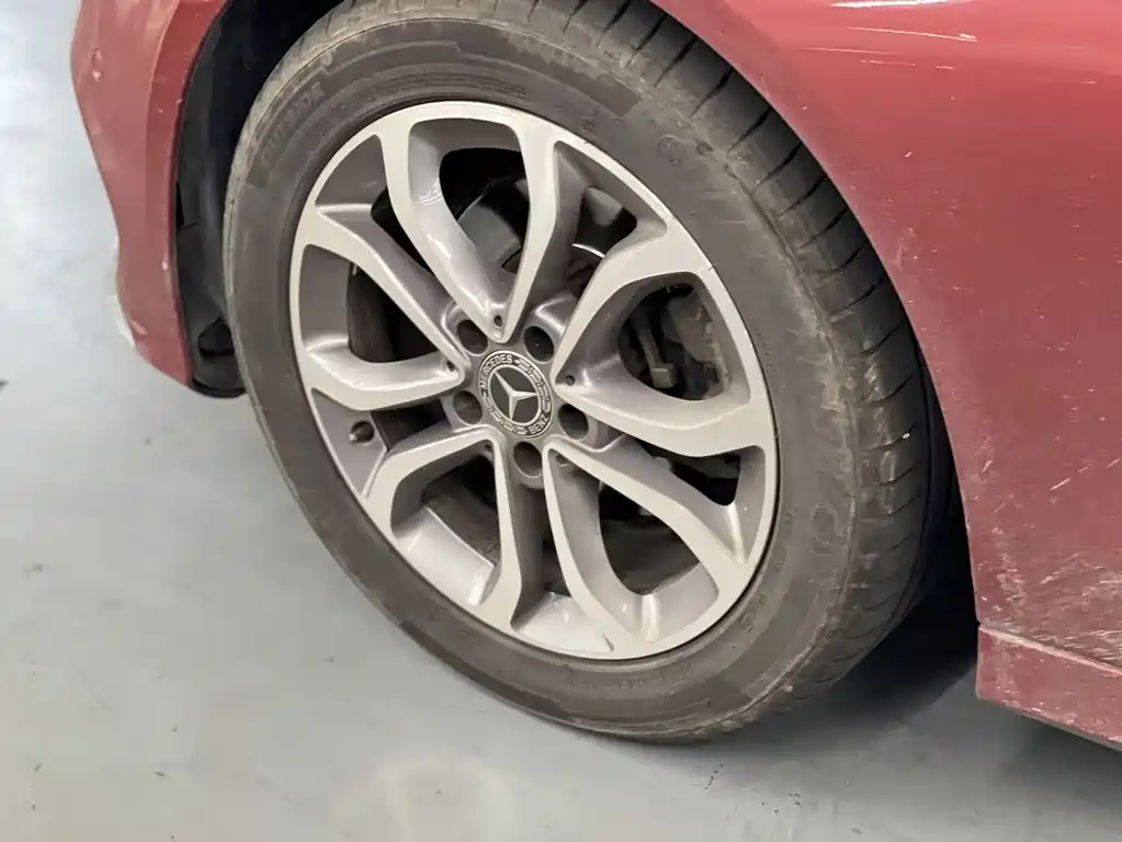 Mercedes-Benz C-Class 2018