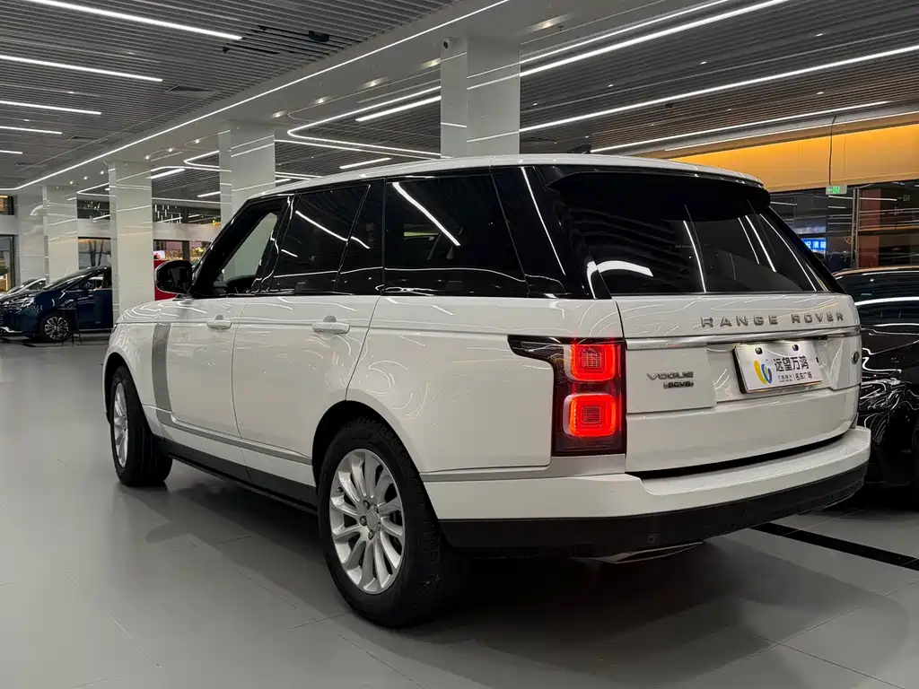 Land Rover Range Rover 2020 — фото 13