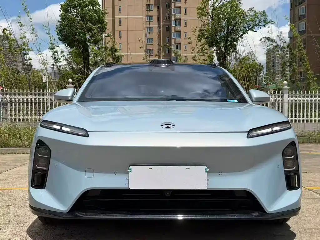 NIO ET5 2025