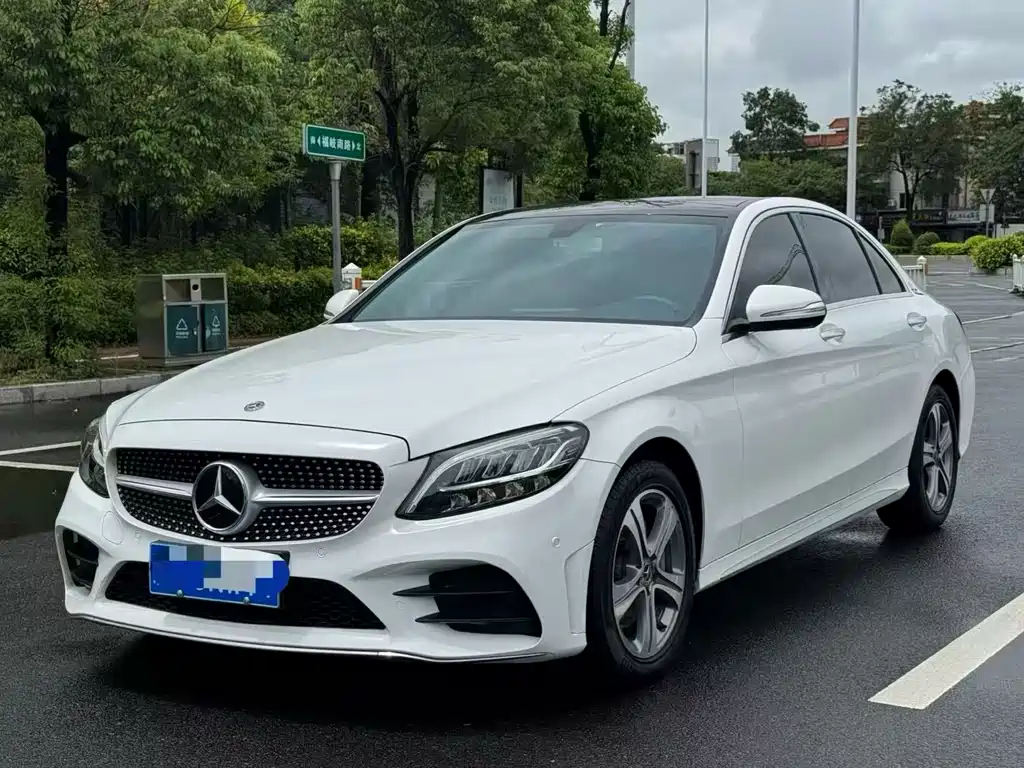 Mercedes-Benz C-Class 2019 — фото 1
