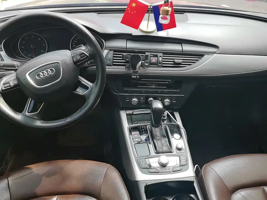 Audi A6L 2018 — фото 12