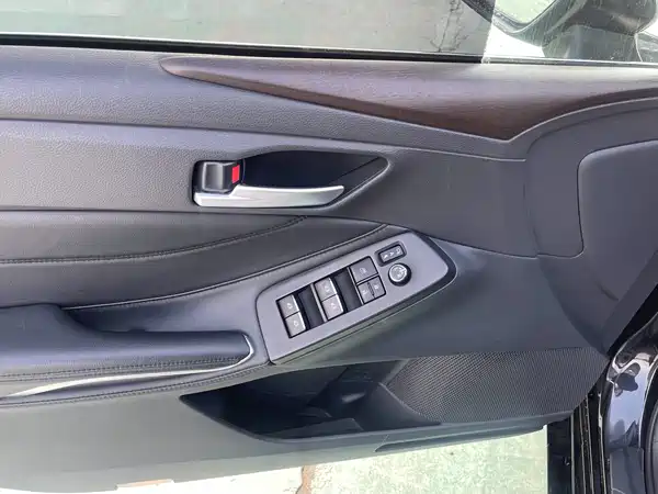Toyota Avalon 2019