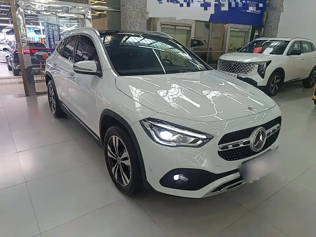 Mercedes-Benz GLA 2022 — фото 4