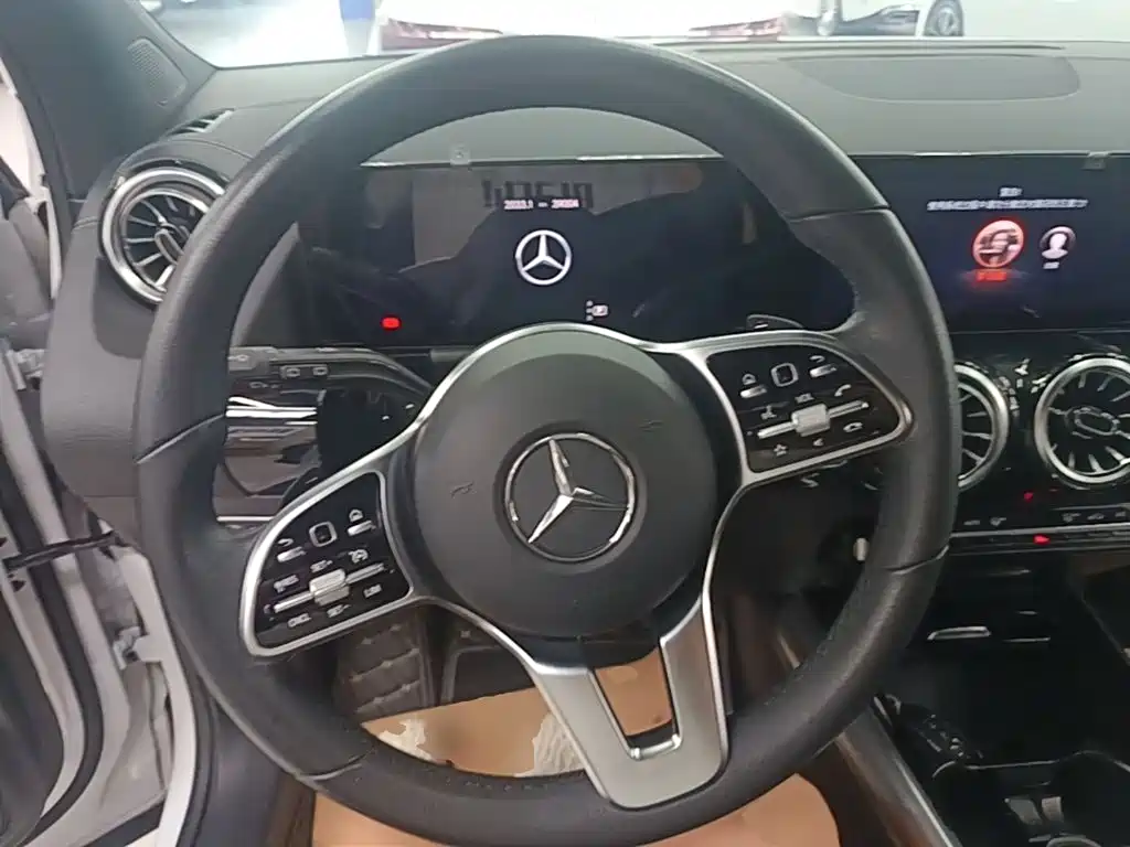 Mercedes-Benz GLA 2022 — фото 11