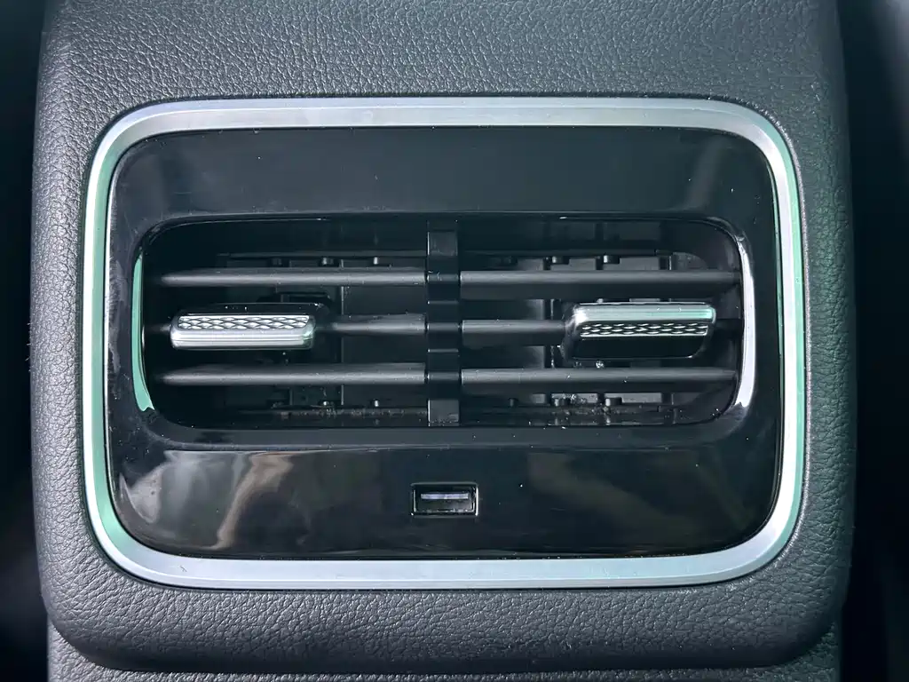 Chery Tiggo 7 PLUS 2023 — фото 15