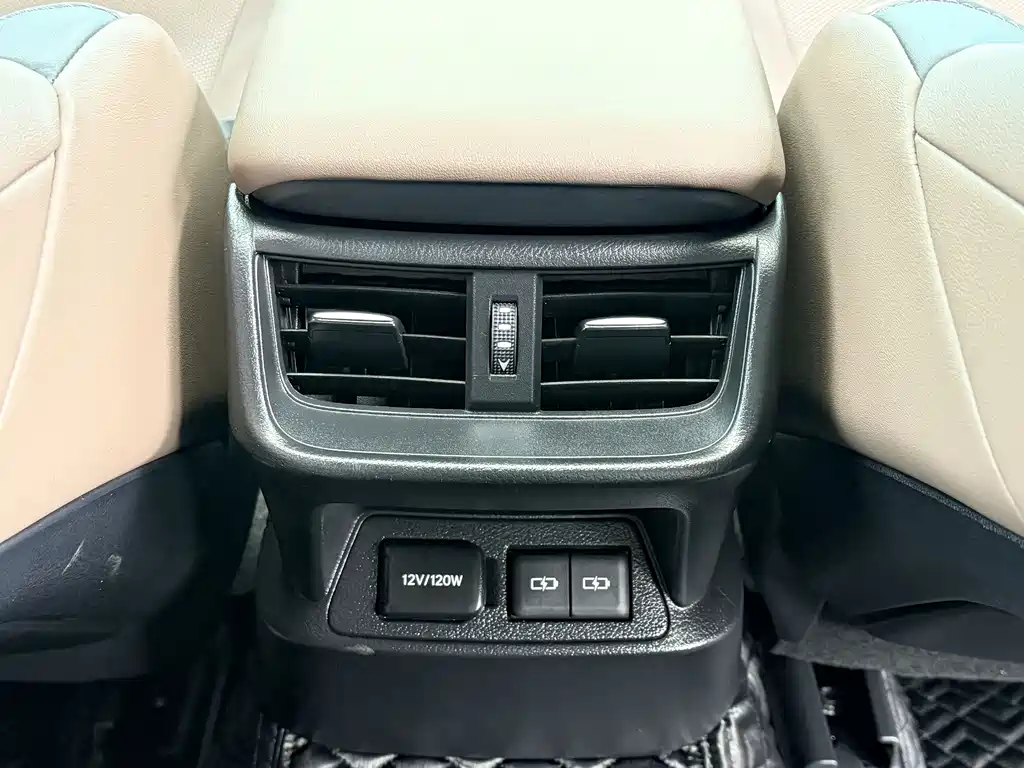 Lexus ES 2022 — фото 16