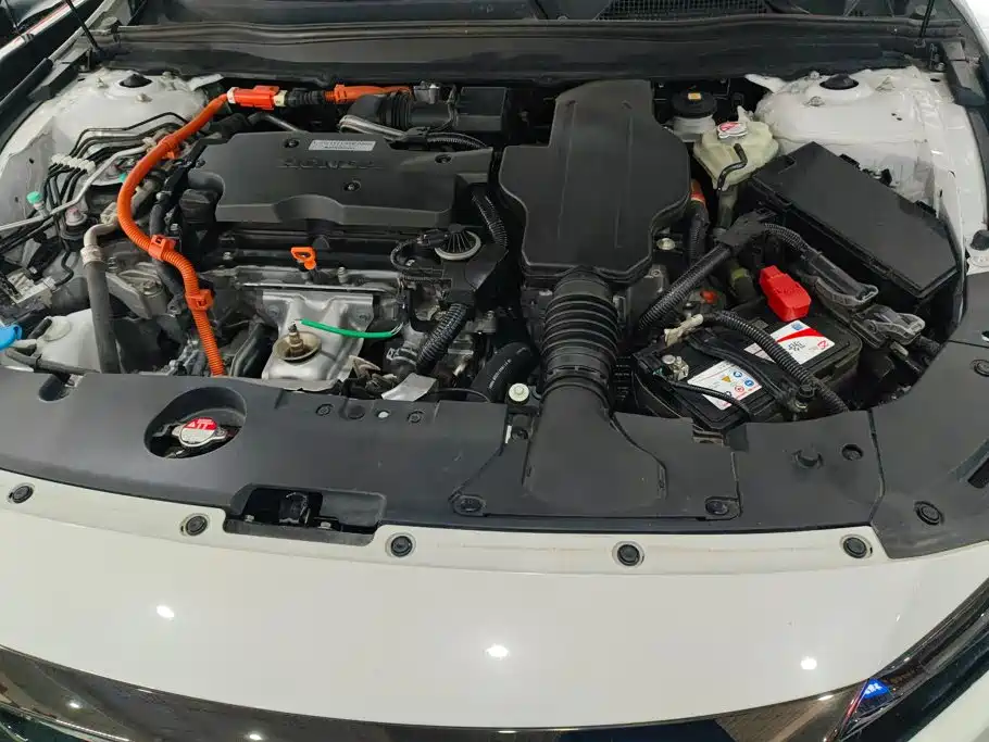 Honda Accord 2022 — фото 10