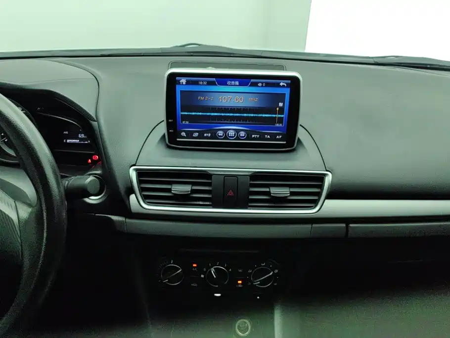 Mazda 3 Angkesela 2016 — фото 13