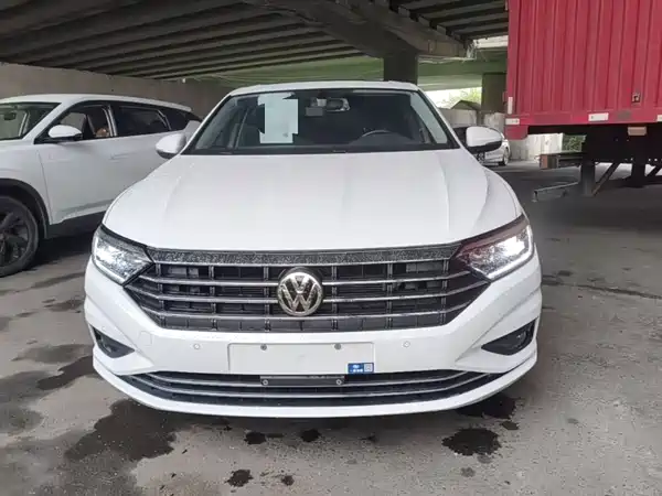 Volkswagen Sagitar 2022