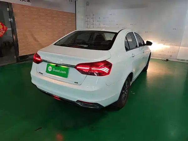 Geely Emgrand 2019