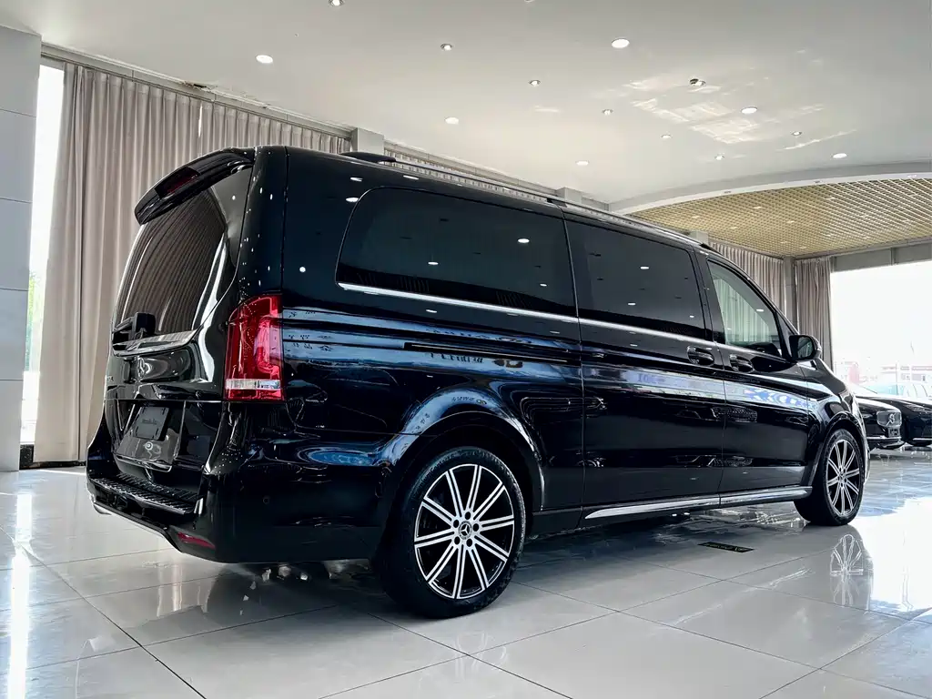 Mercedes-Benz V-Class 2022