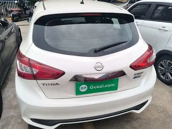 Nissan Tiida 2016