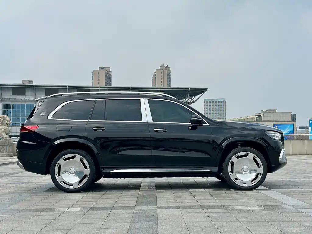 Mercedes-Benz GLS 2022 — фото 25