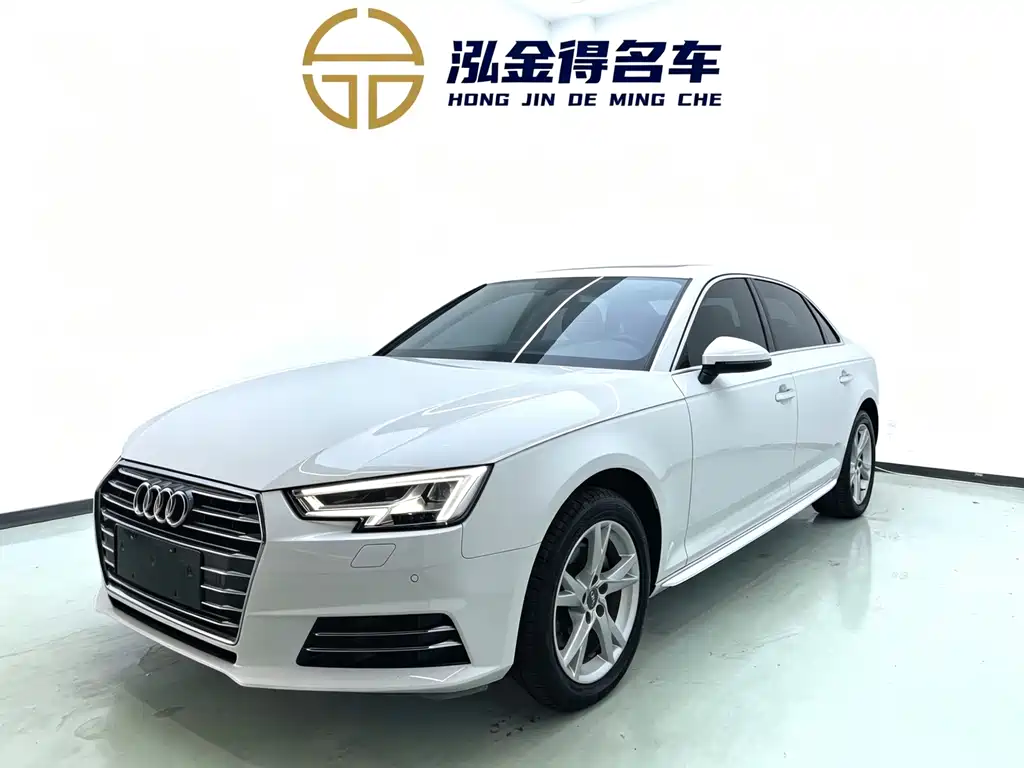 Audi A4L 2018 — фото 1