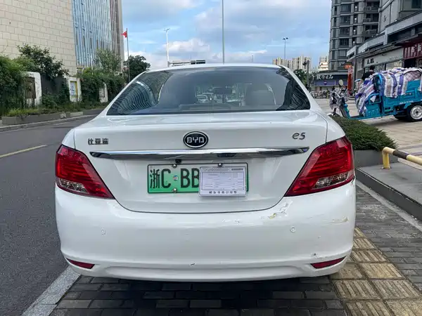 BYD e5 2019