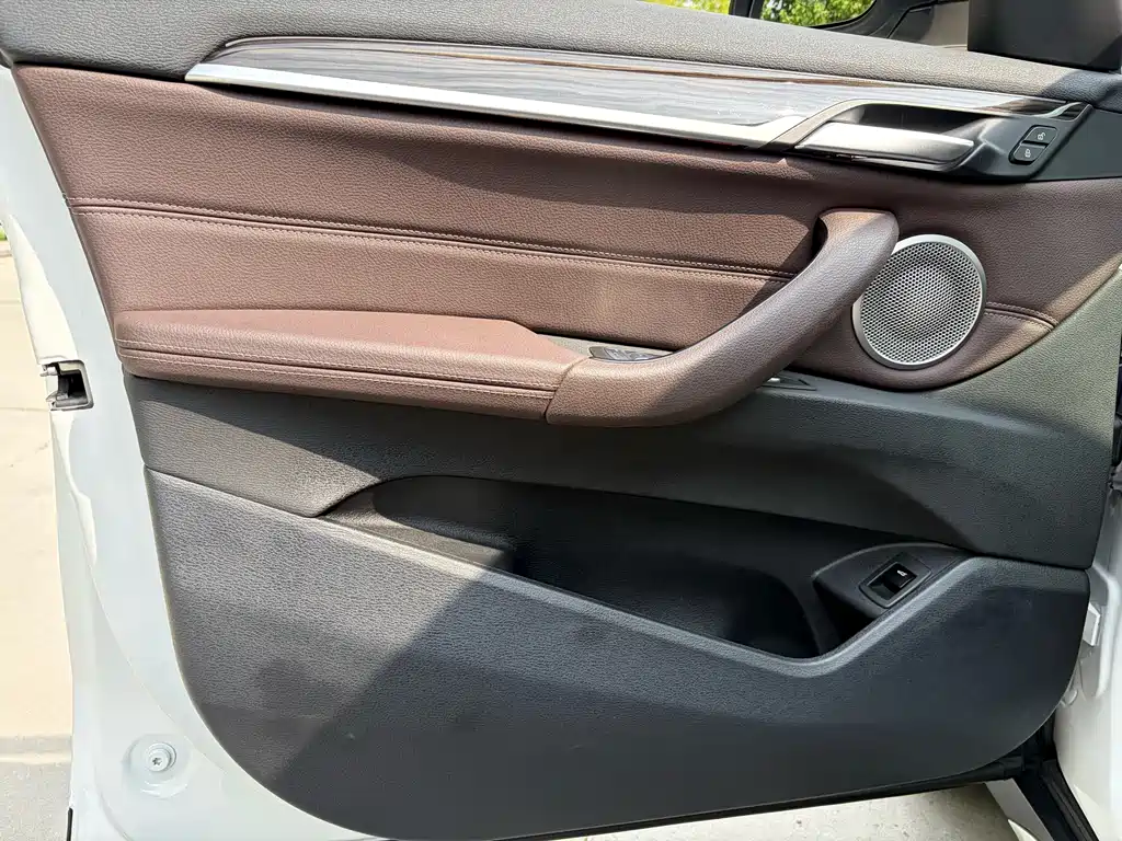 BMW X1 2022 — фото 10