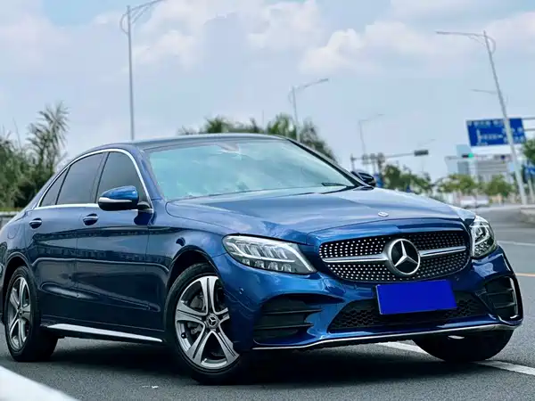 Mercedes-Benz C-Class 2019