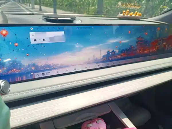 Geely Galaxy E8 2024