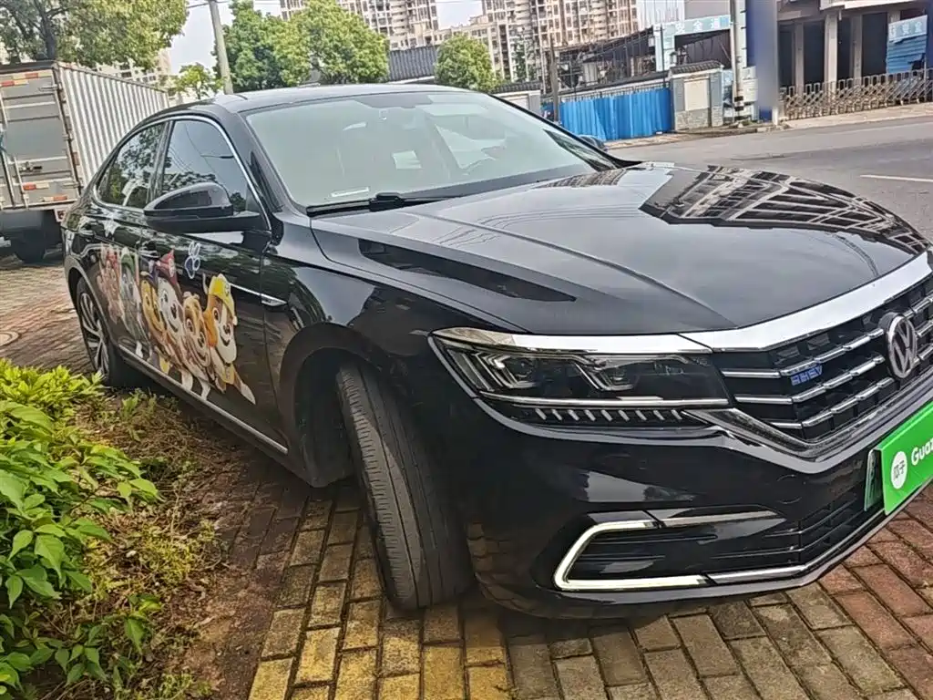 Volkswagen Passat New Energy 2020 — фото 4