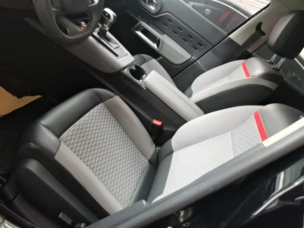 Citroen C5 AIRCROSS 2018 — фото 15