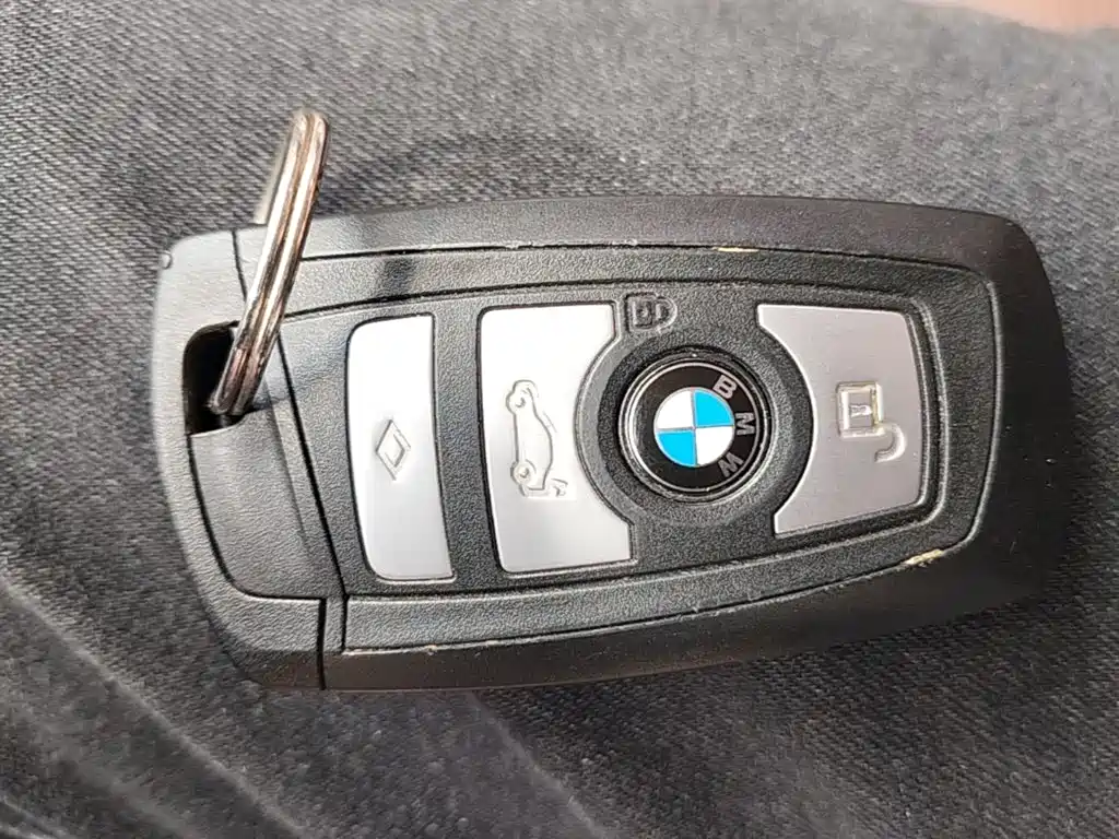 BMW 5 Series 2016 — фото 9