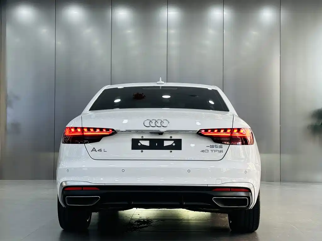 Audi A4L 2020 — фото 8