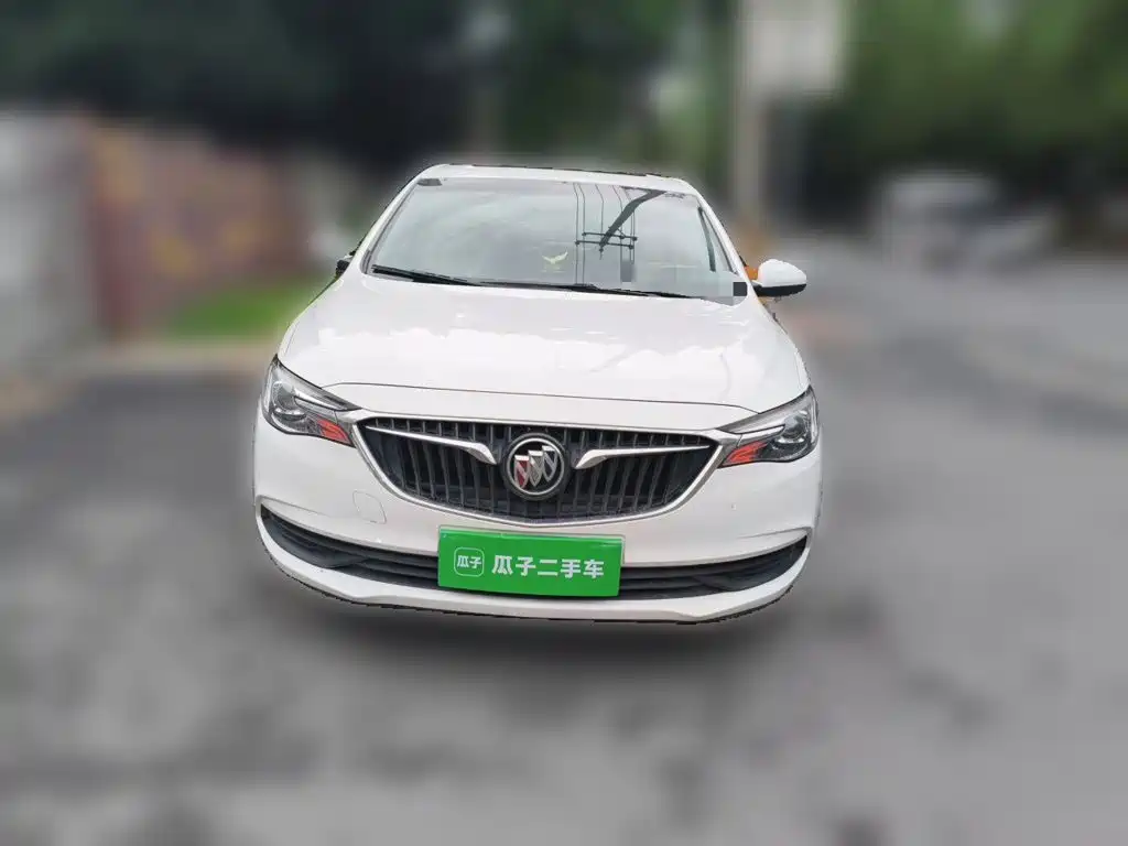 Buick Excelle 2019 — фото 3