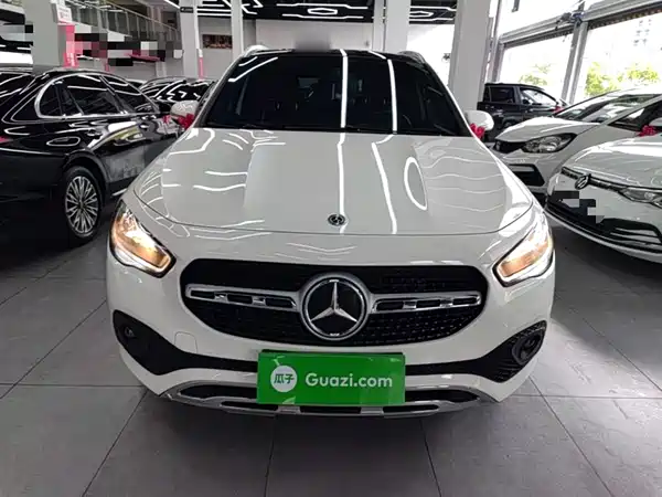 Mercedes-Benz GLA 2020