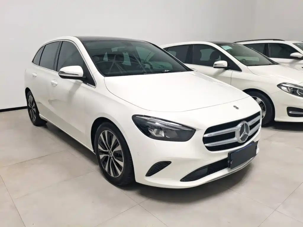 Mercedes-Benz B-Class 2021