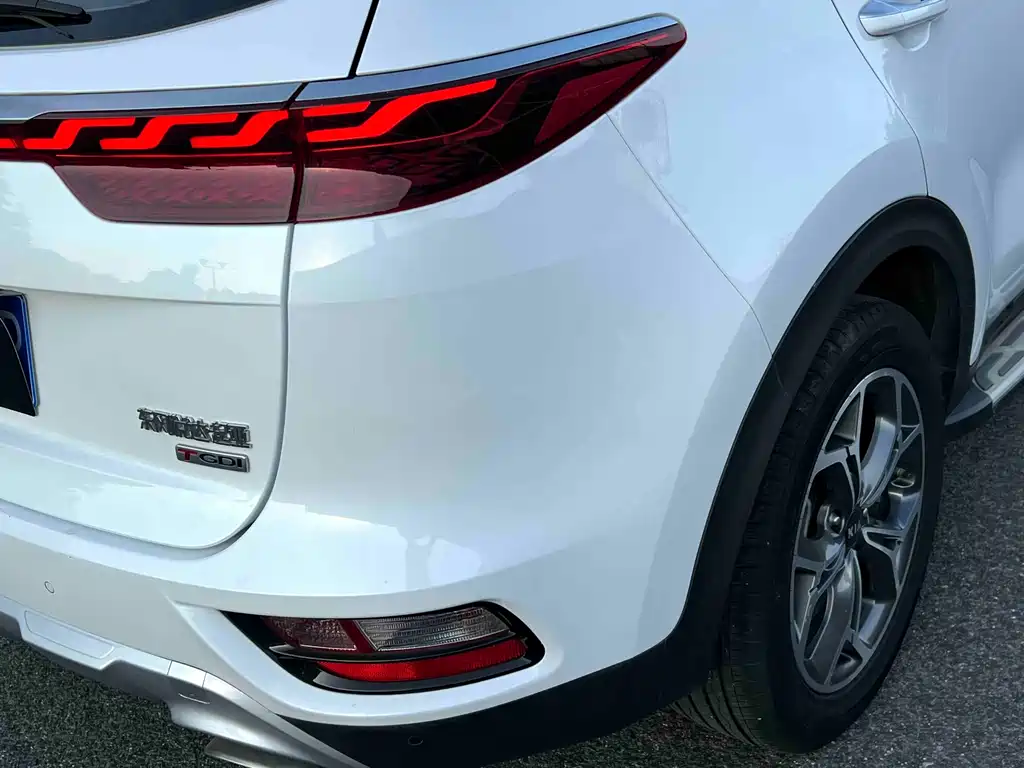 Kia KX5 2021 — фото 16