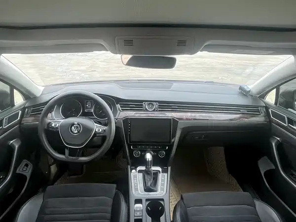 Volkswagen Magotan 2017