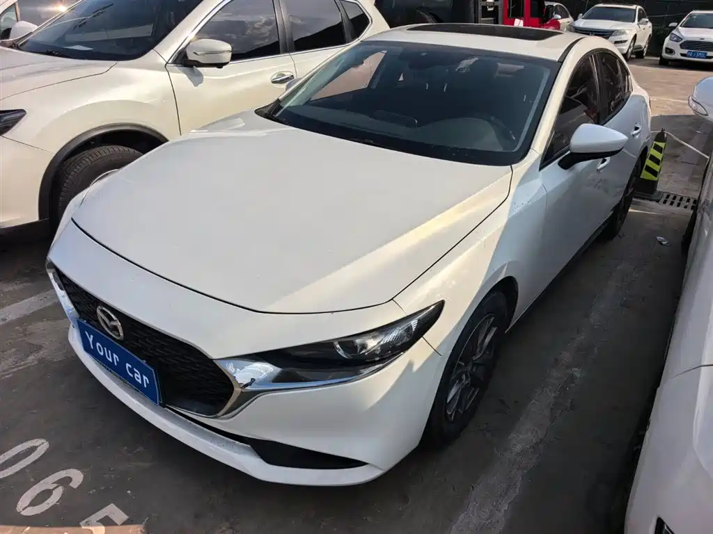 Mazda 3 Axela 2020