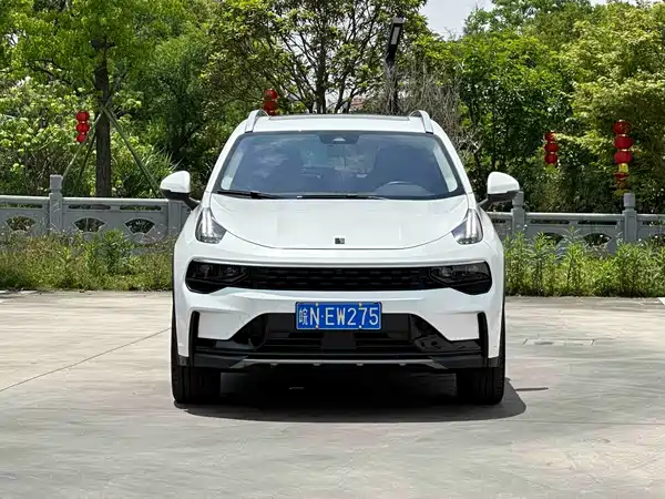 Lynk & Co 01 2021