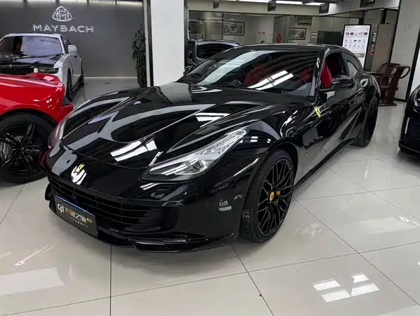 Ferrari GTC4Lusso 2017