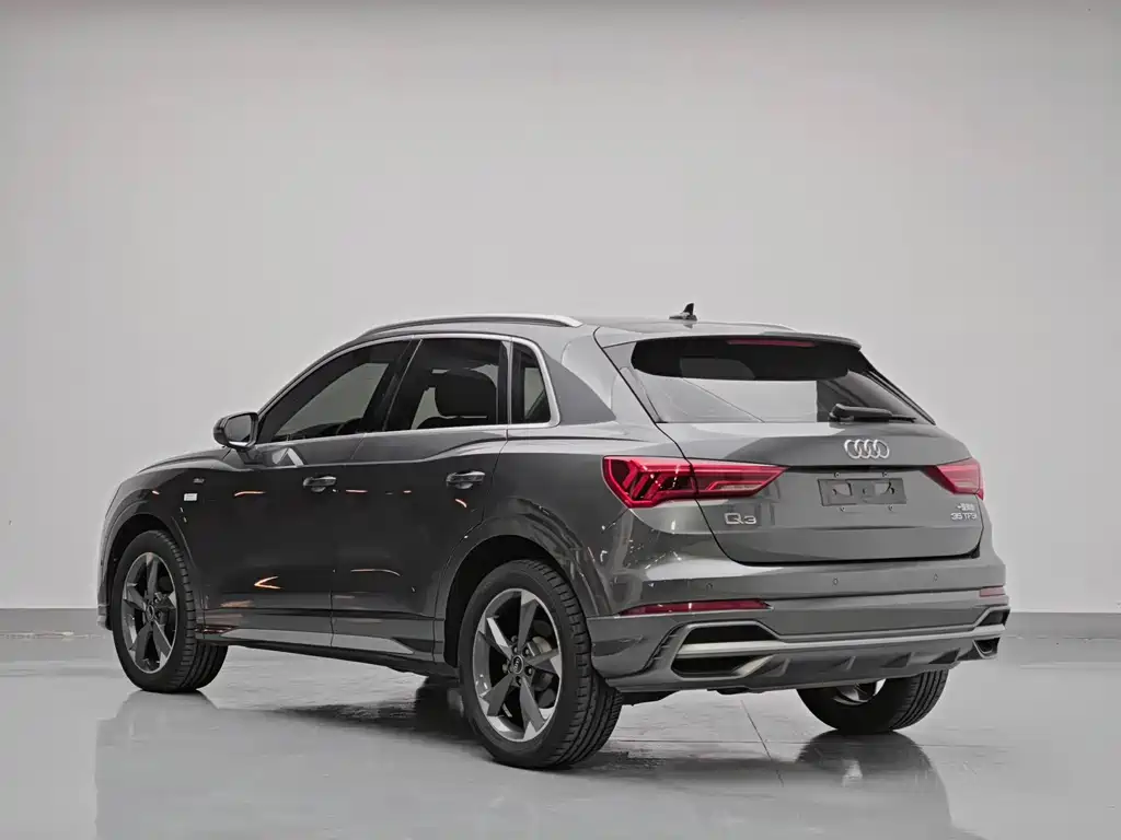 Audi Q3 2023