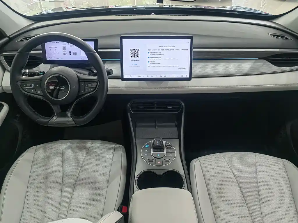 BYD Seal 05 DM-i 2025 — фото 7
