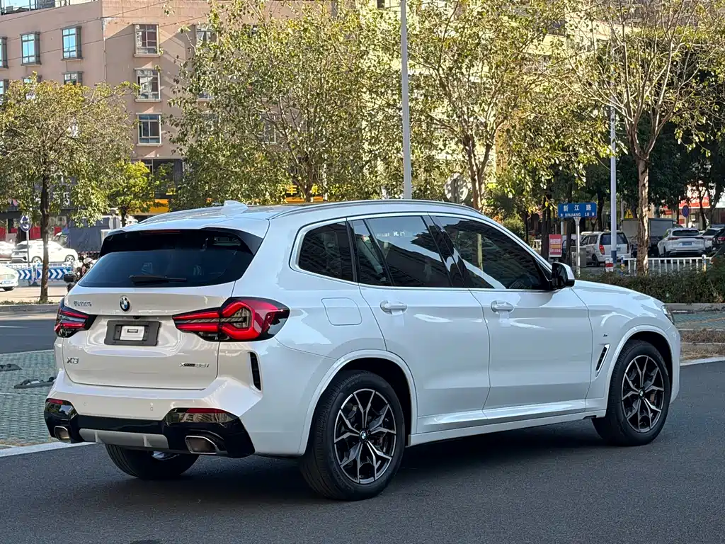 BMW X3 2021 — фото 9