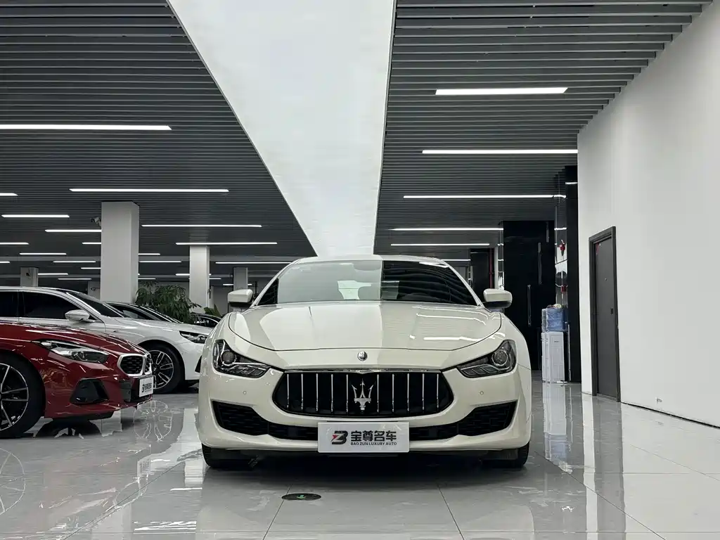 Maserati Ghibli 2018 — фото 2