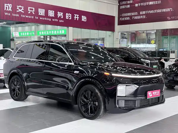 Li Auto L8 2023