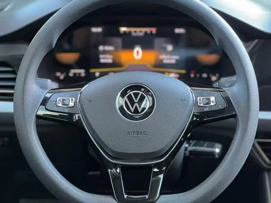 Volkswagen Lavida 2022