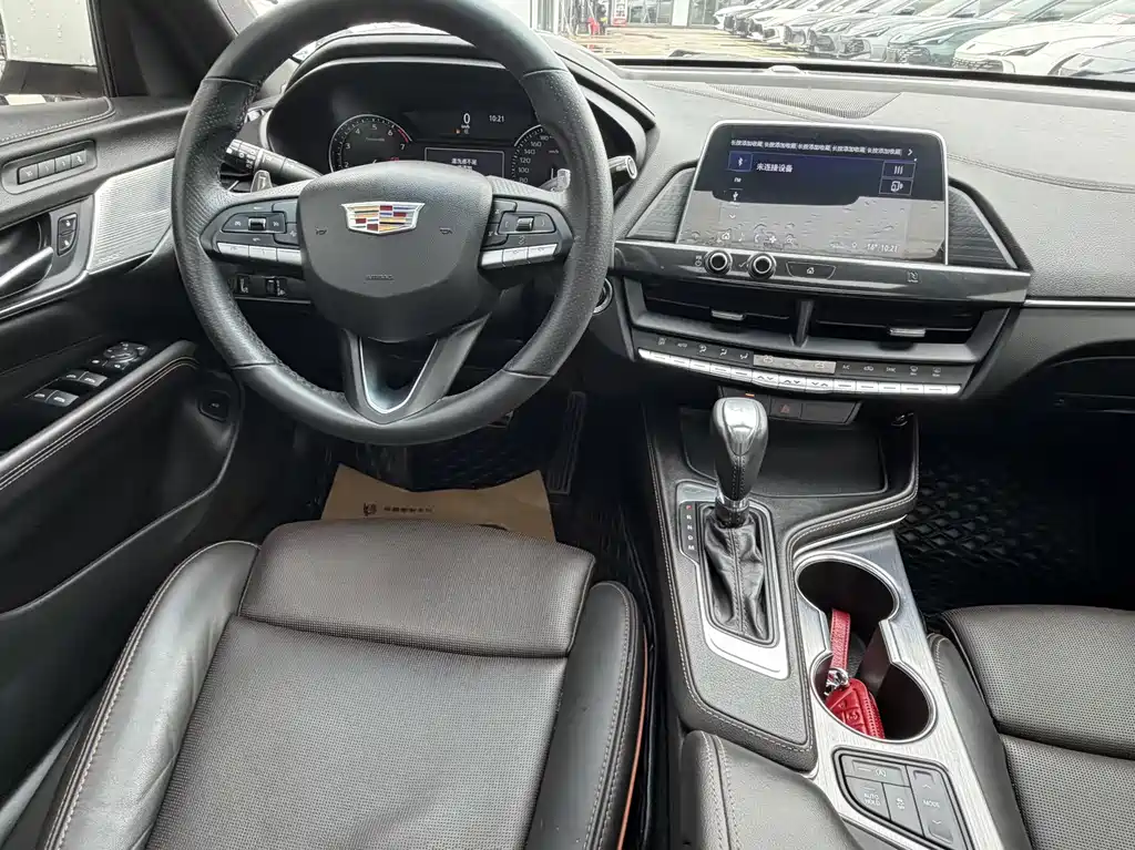 Cadillac CT4 2020 — фото 13