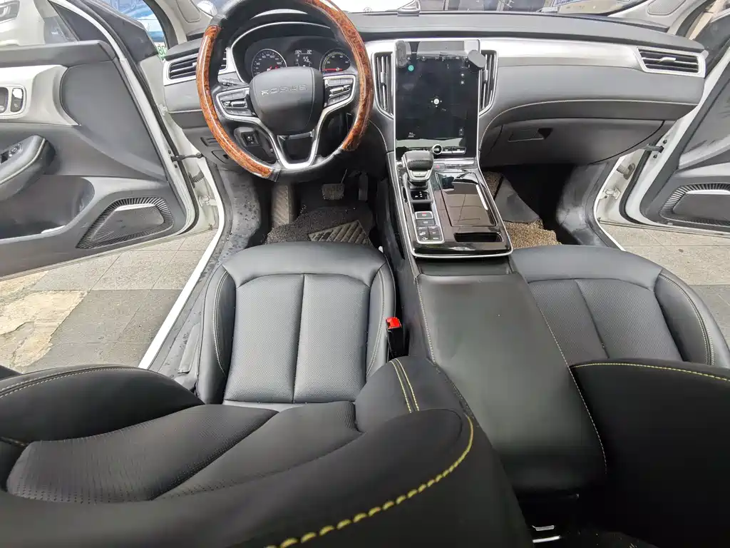 Roewe i6 MAX New Energy 2021 — фото 8